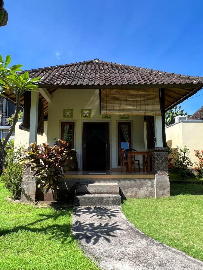 Bumbung Bungalows Амед Экстерьер фото